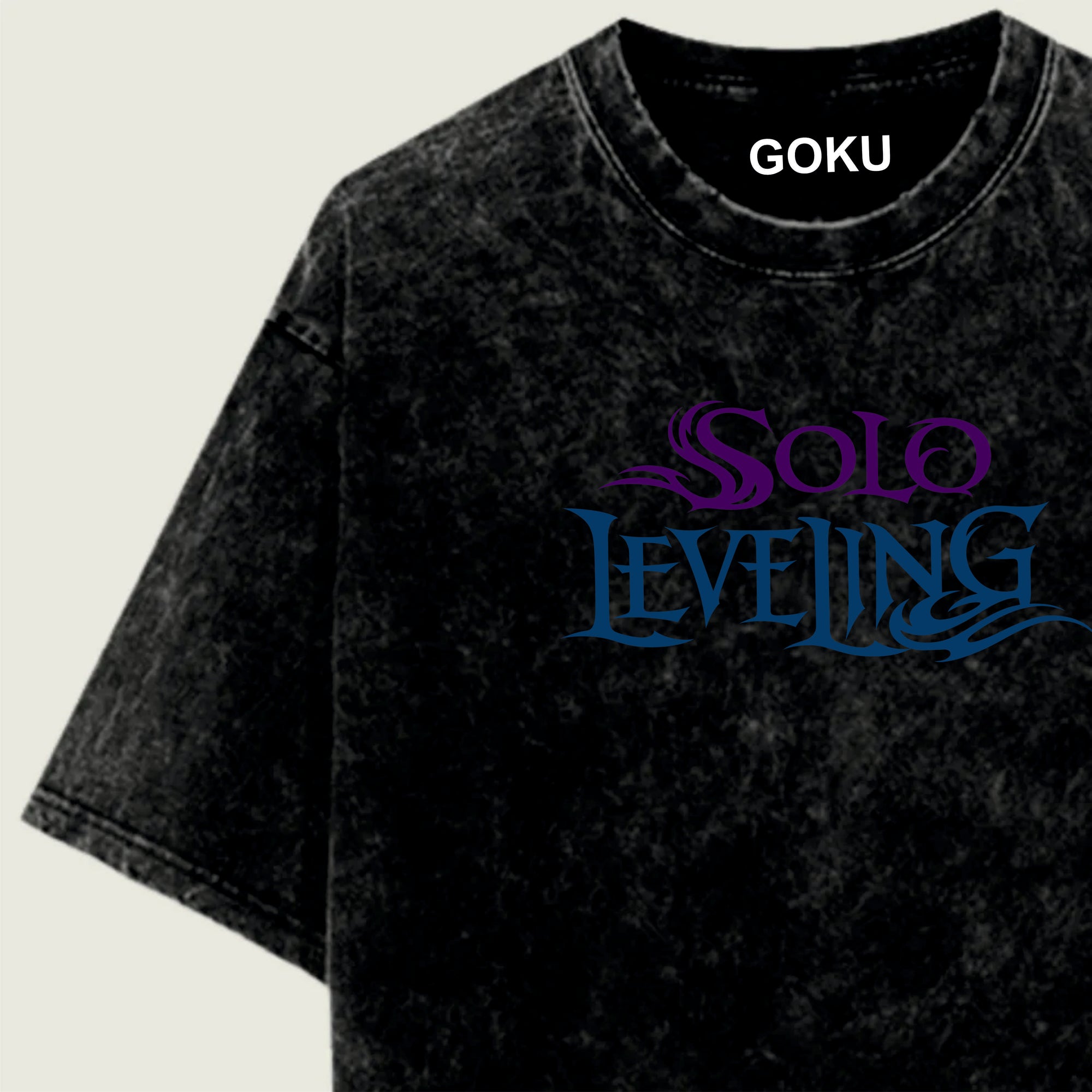 Black t-shirt with 'GOKU' and 'SOLO LEVELLING' text on a beige background