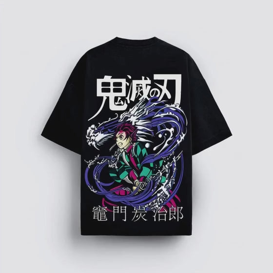 TANJIRO POSTURA / OVERSIZED T-SHIRT